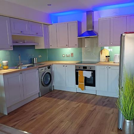 Barchester House Apartments Delux Salisbury Esterno foto